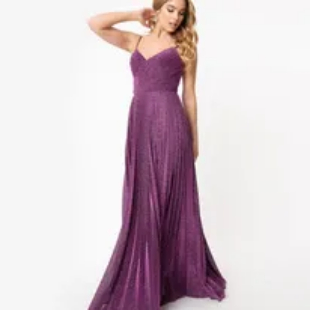 Unique Vintage pleated evening gown size 22